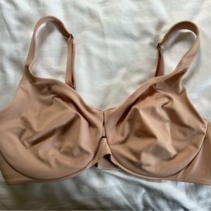 Spanx Low Profile Minimizer Bra 34DD